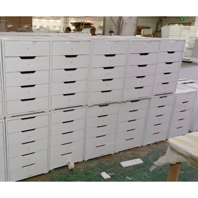モダンな高級の寝室家具 機能的な寝室 セット 金色の上部と大理石の革セラミックドレッサー 14